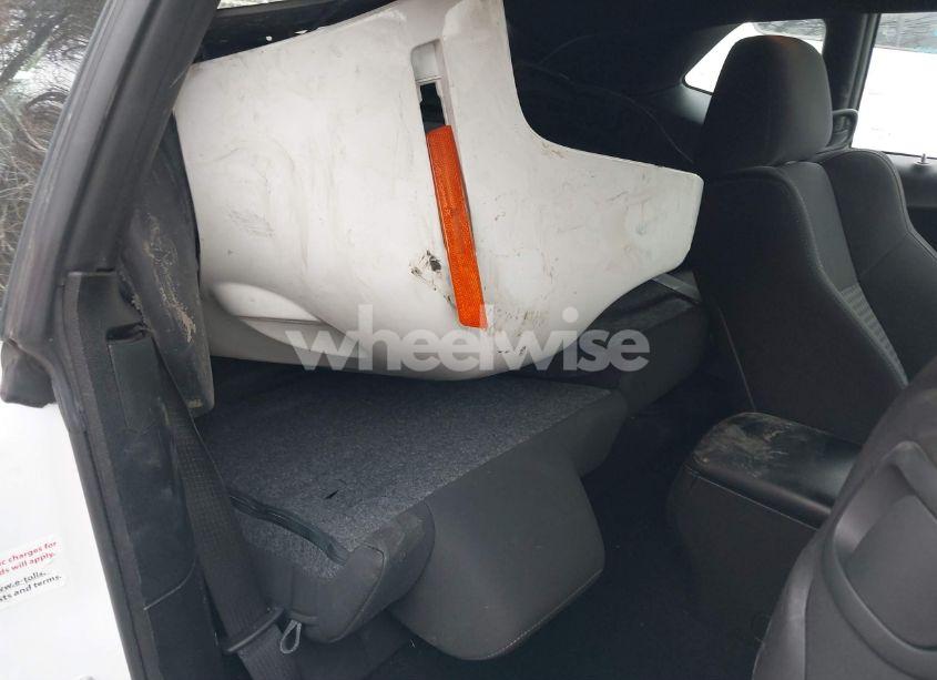 Photo 8 of 2022 Dodge Challenger GT (VIN 2C3CDZJG8NH233147)