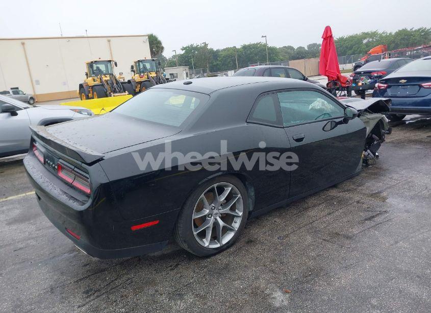 Photo 4 of 2022 Dodge Challenger GT (VIN 2C3CDZJG8NH233276)