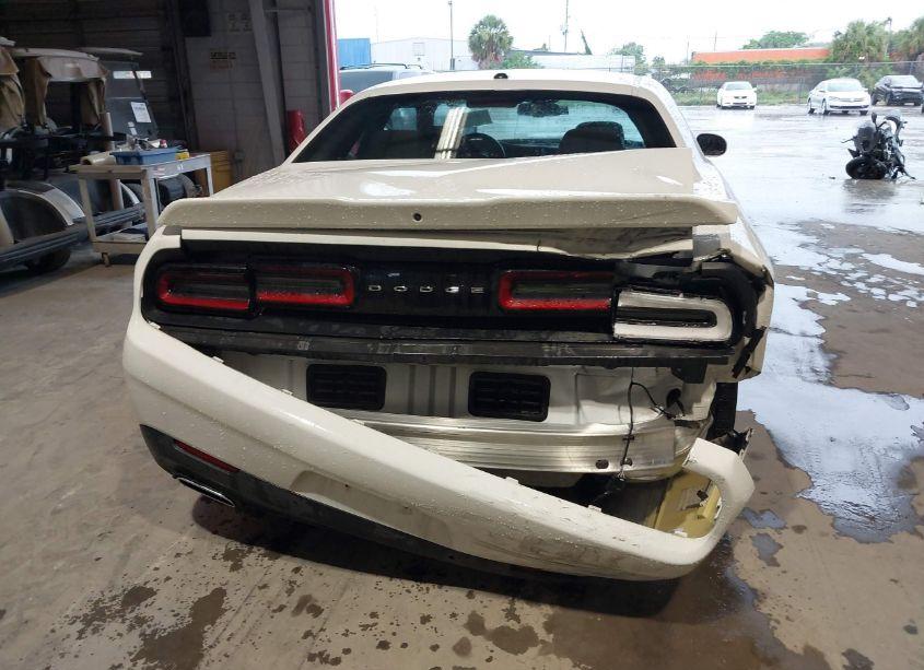 Photo 6 of 2022 Dodge Challenger GT (VIN 2C3CDZJG8NH247016)