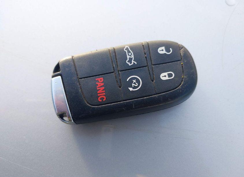 Photo 11 of 2019 Dodge Challenger GT (VIN 2C3CDZJG9KH756477)