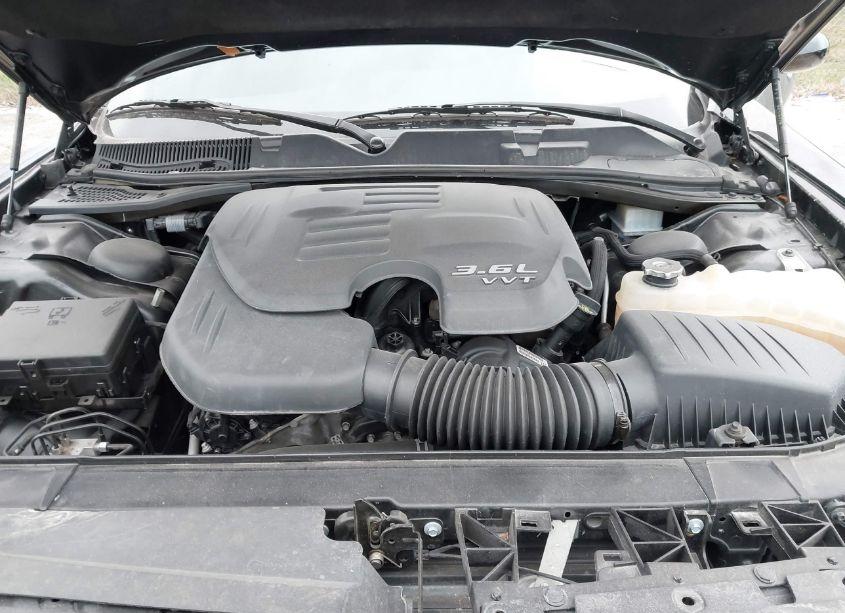 Photo 10 of 2022 Dodge Challenger GT (VIN 2C3CDZJGXNH260463)