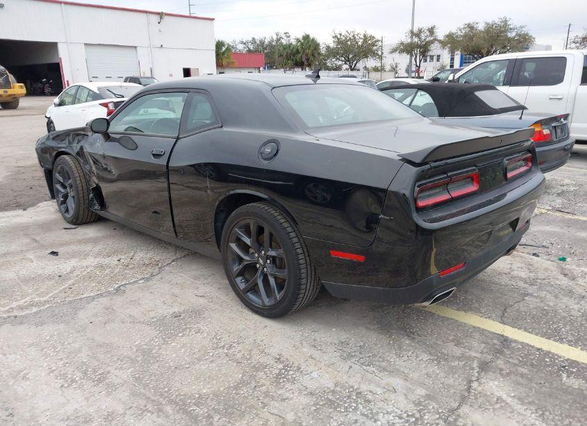 Photo 3 of 2022 Dodge Challenger GT (VIN 2C3CDZJGXNH260463)