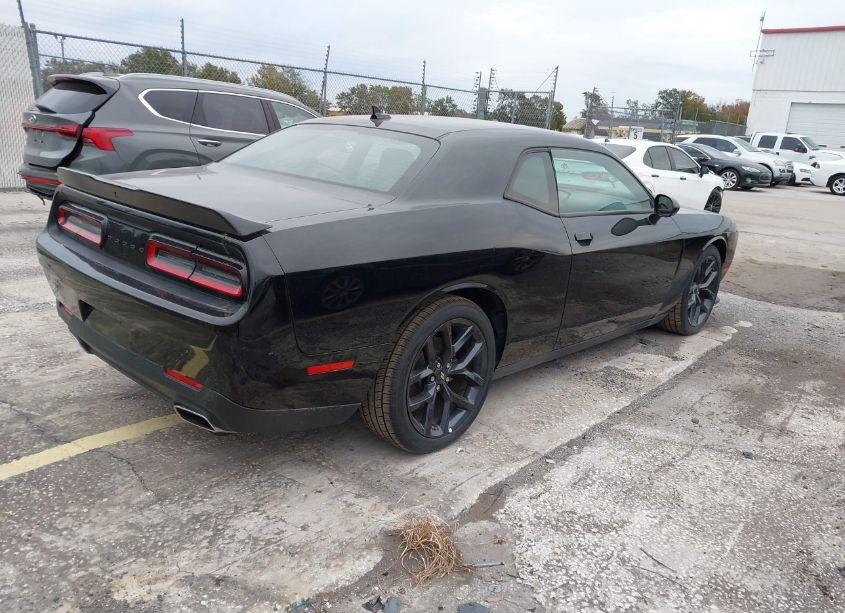 Photo 4 of 2022 Dodge Challenger GT (VIN 2C3CDZJGXNH260463)