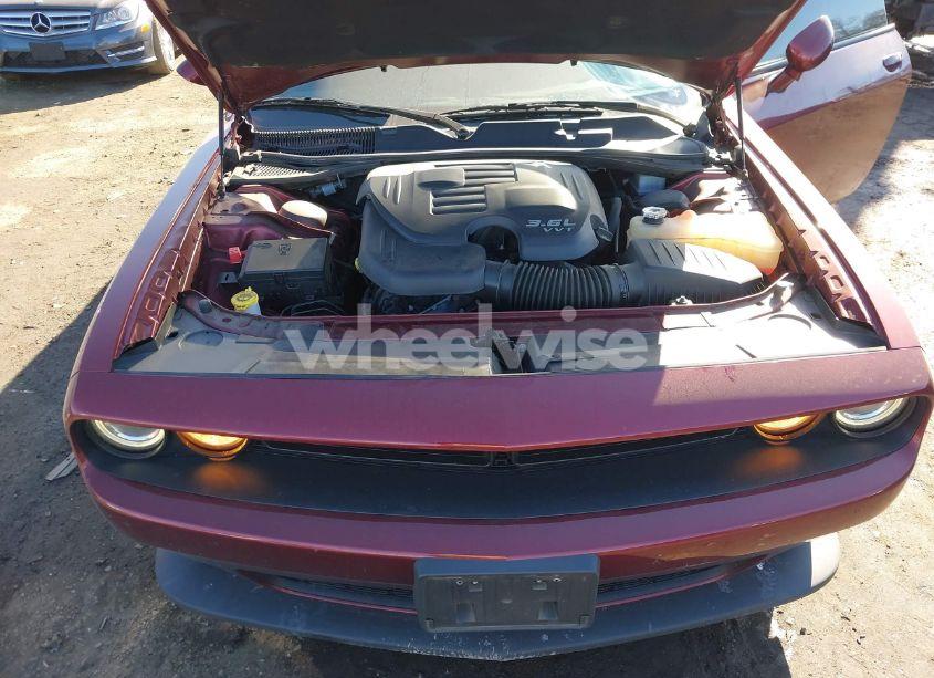 Photo 10 of 2022 Dodge Challenger GT AWD (VIN 2C3CDZKG5NH172290)