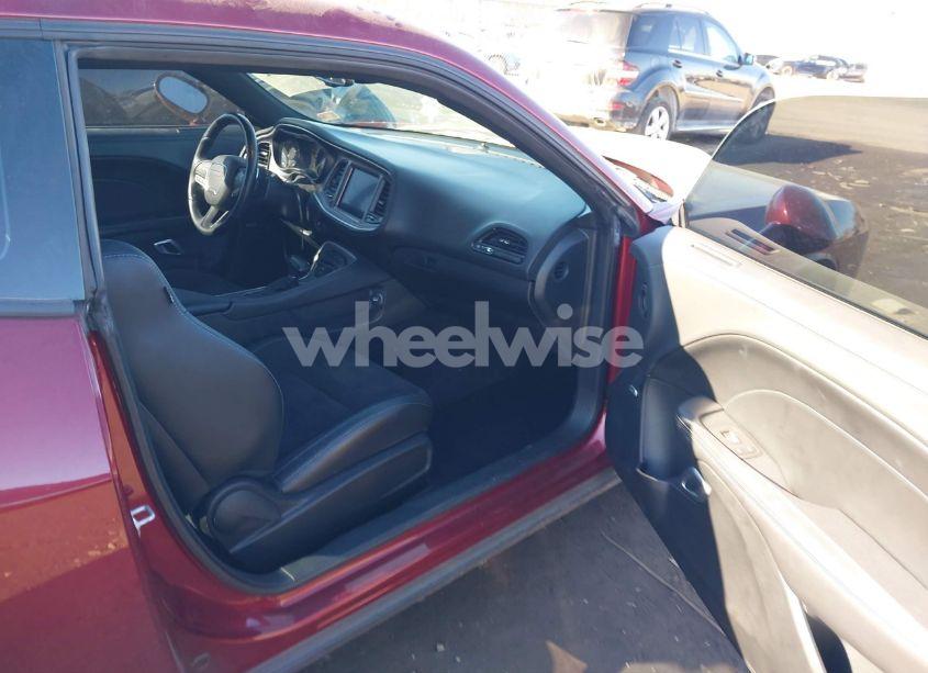 Photo 5 of 2022 Dodge Challenger GT AWD (VIN 2C3CDZKG5NH172290)