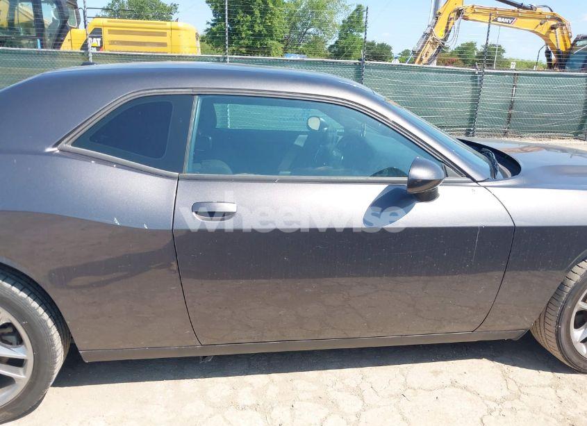 Photo 13 of 2022 Dodge Challenger GT AWD (VIN 2C3CDZKGXNH223749)