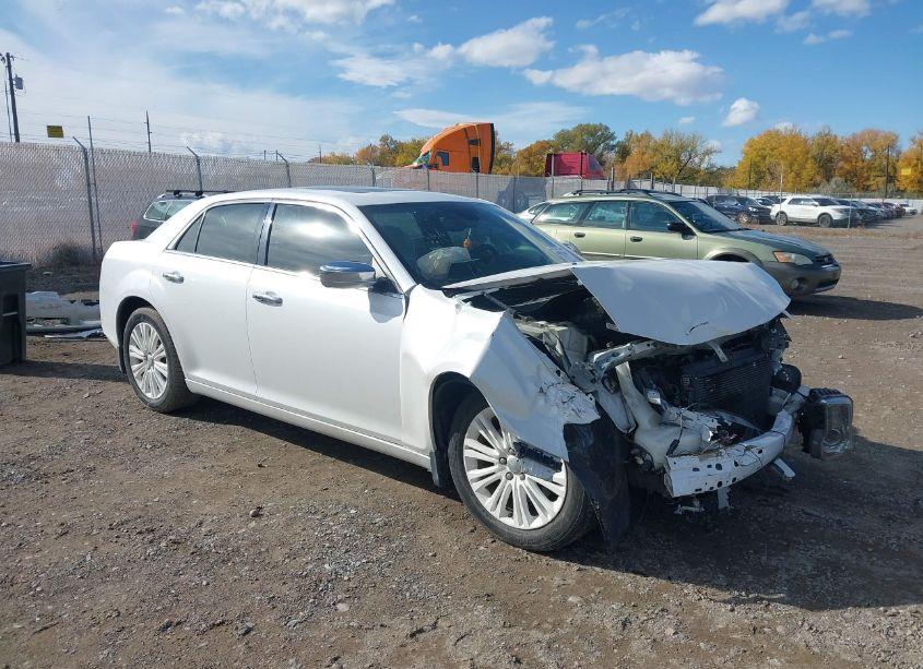 2011 Chrysler 300c AWD (VIN 2C3CK6CTXBH530415) main photo