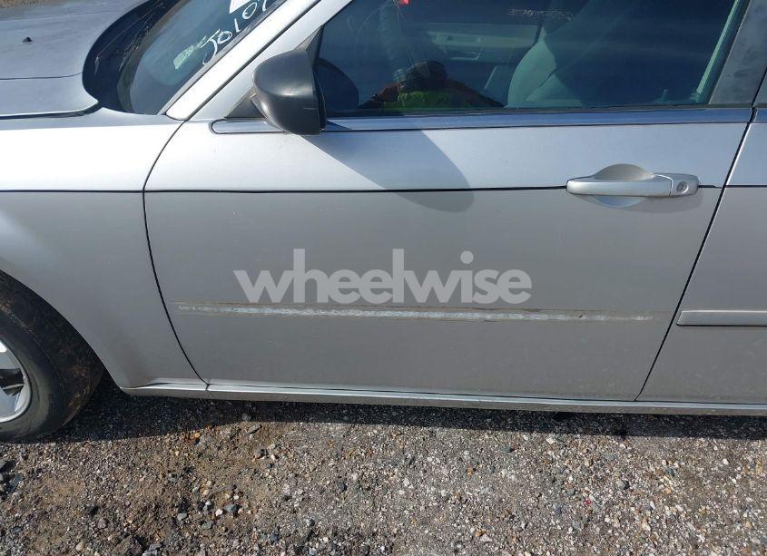 Photo 12 of 2005 Chrysler 300 (VIN 2C3JA43R95H523561)