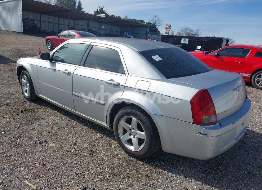Photo 3 of 2005 Chrysler 300 (VIN 2C3JA43R95H523561)