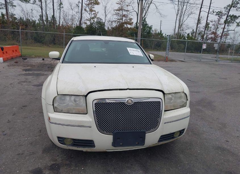 Photo 6 of 2005 Chrysler 300 TOURING (VIN 2C3JA53G15H627675)