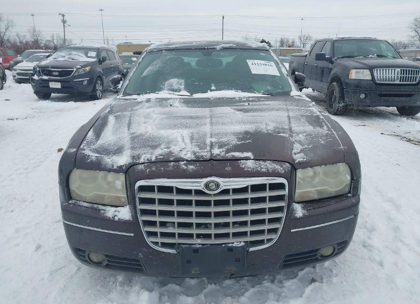 Photo 12 of 2005 Chrysler 300 TOURING (VIN 2C3JA53G85H132423)