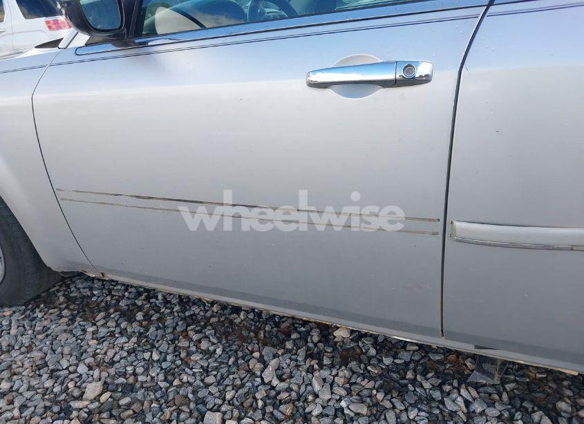 Photo 12 of 2005 Chrysler 300 TOURING (VIN 2C3JA53G85H184747)