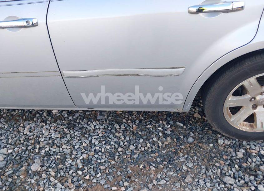 Photo 13 of 2005 Chrysler 300 TOURING (VIN 2C3JA53G85H184747)