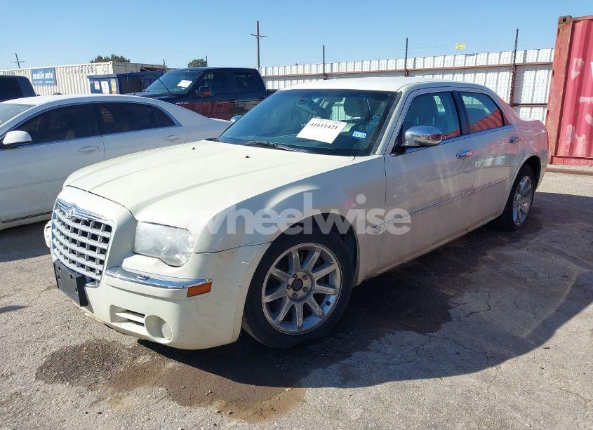 Photo 2 of 2005 Chrysler 300c (VIN 2C3JA63H35H575027)