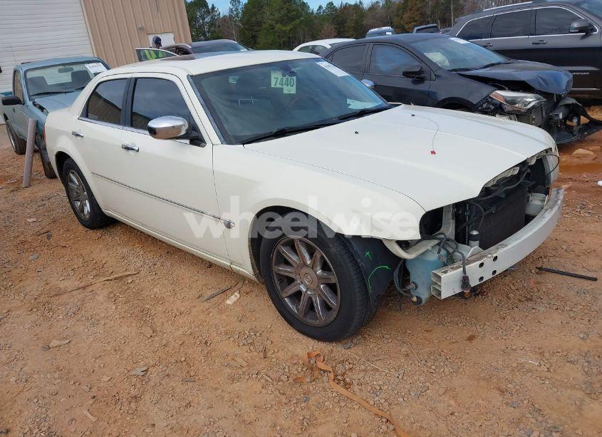 2005 Chrysler 300c (VIN 2C3JA63H55H657096) main photo