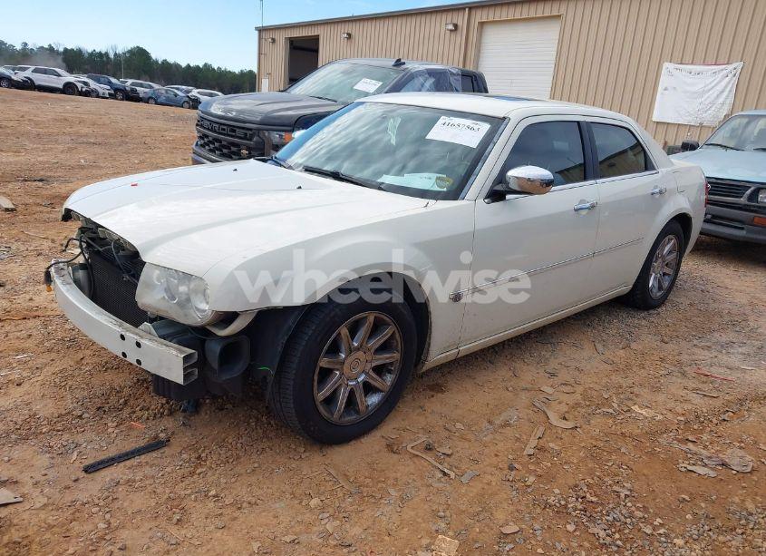 Photo 2 of 2005 Chrysler 300c (VIN 2C3JA63H55H657096)