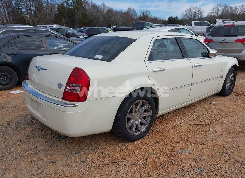 Photo 4 of 2005 Chrysler 300c (VIN 2C3JA63H55H657096)