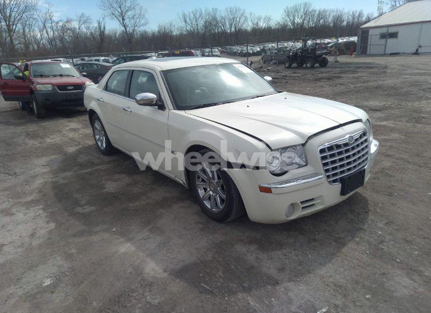 2005 Chrysler 300c (VIN 2C3JA63H65H144648) main photo
