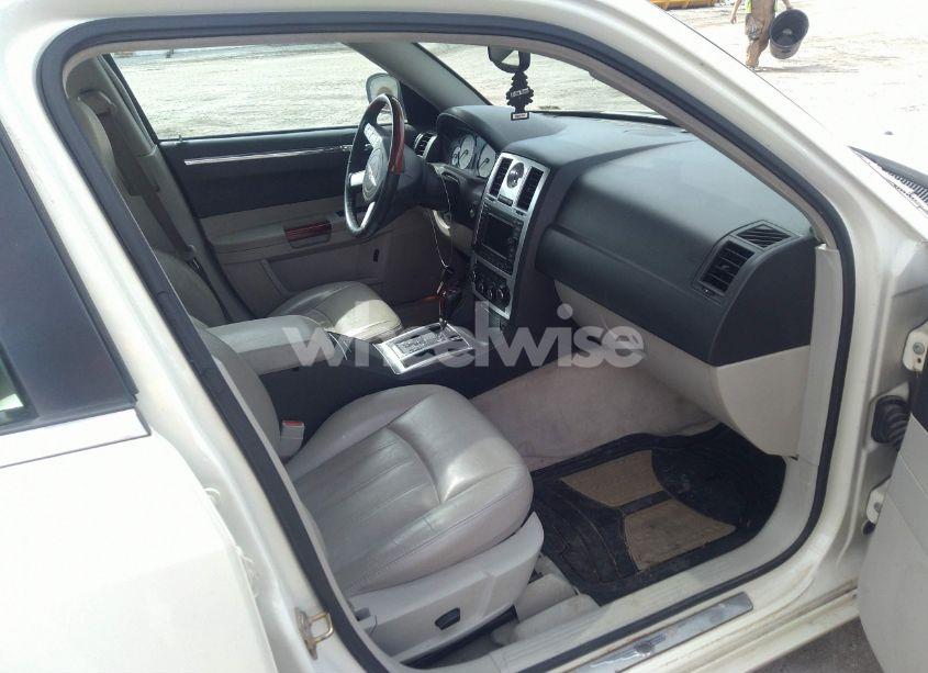 Photo 5 of 2005 Chrysler 300c (VIN 2C3JA63H65H144648)