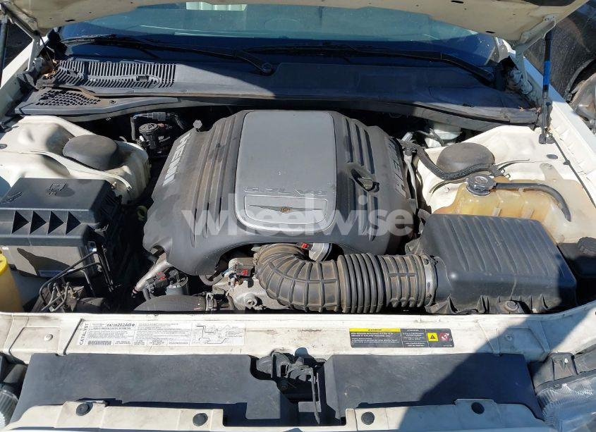Photo 10 of 2005 Chrysler 300c (VIN 2C3JA63H85H631351)