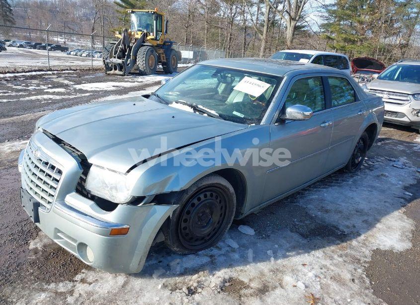 Photo 2 of 2005 Chrysler 300c (VIN 2C3JA63HX5H110454)
