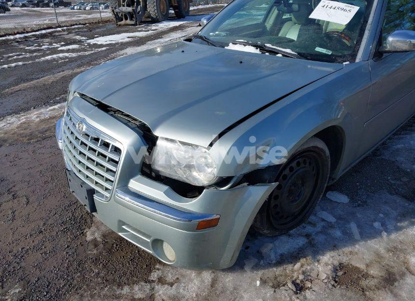 Photo 6 of 2005 Chrysler 300c (VIN 2C3JA63HX5H110454)