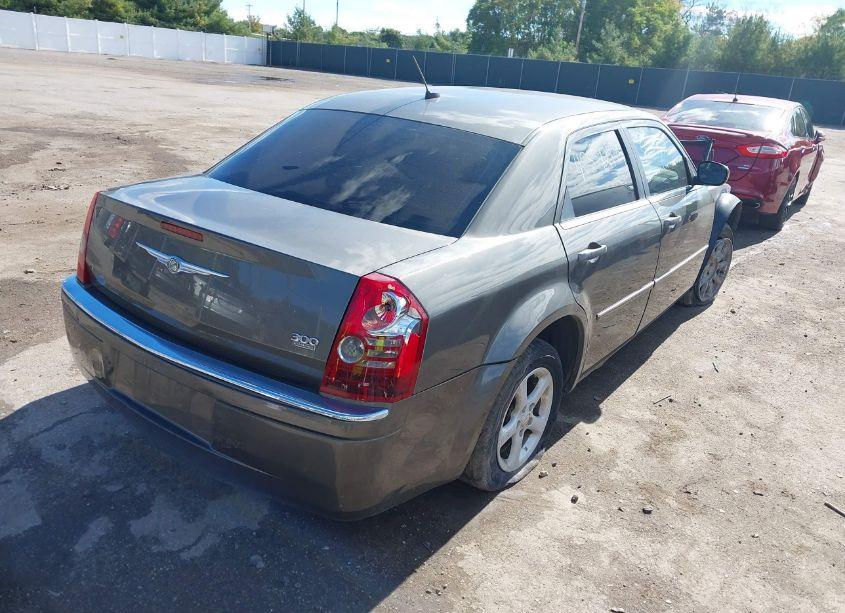 Photo 4 of 2008 Chrysler 300 LIMITED (VIN 2C3KA33G58H258476)