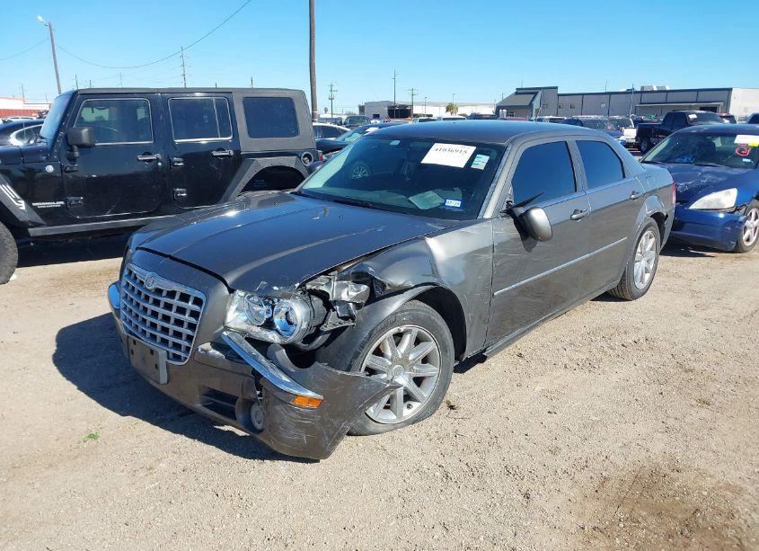 Photo 2 of 2008 Chrysler 300 LIMITED (VIN 2C3KA33G68H255957)