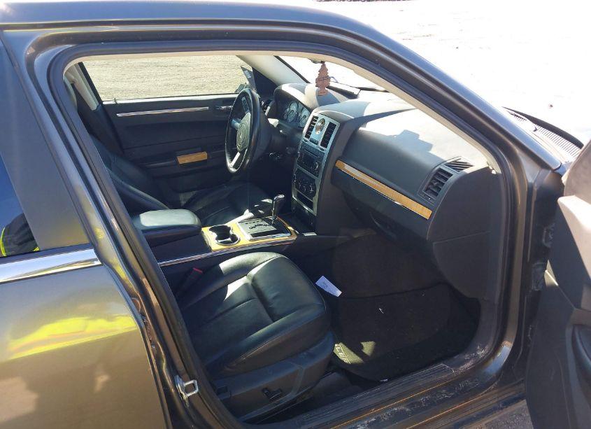 Photo 5 of 2008 Chrysler 300 LIMITED (VIN 2C3KA33G68H255957)