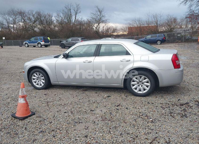 Photo 14 of 2008 Chrysler 300 LX (VIN 2C3KA43R18H166112)