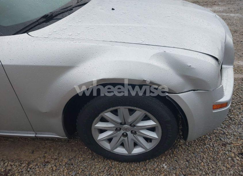 Photo 6 of 2008 Chrysler 300 LX (VIN 2C3KA43R18H166112)