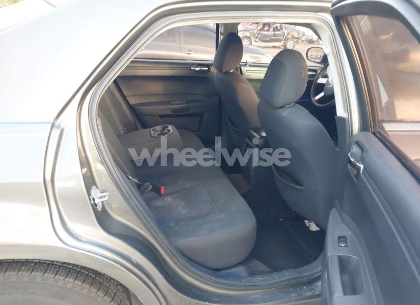 Photo 8 of 2008 Chrysler 300 LX (VIN 2C3KA43R18H208276)