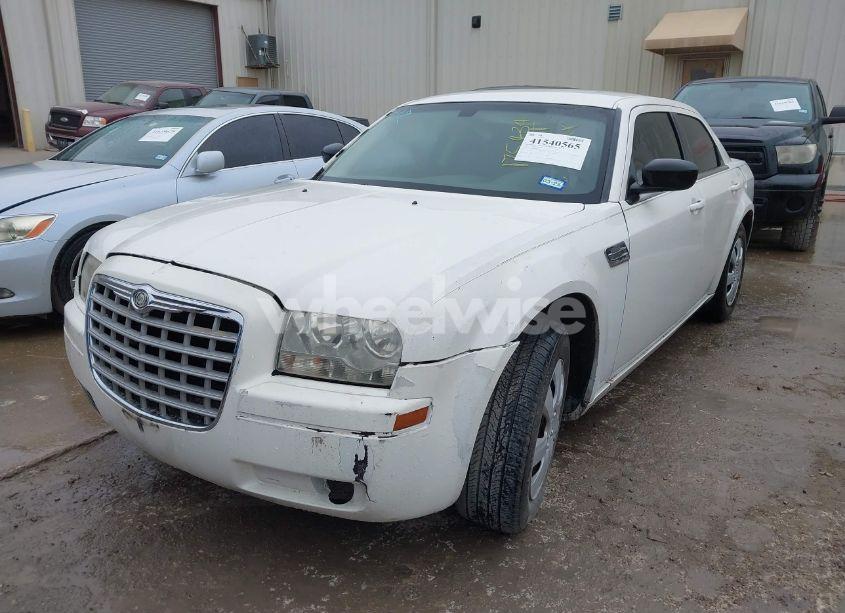 Photo 2 of 2008 Chrysler 300 LX (VIN 2C3KA43R28H175434)