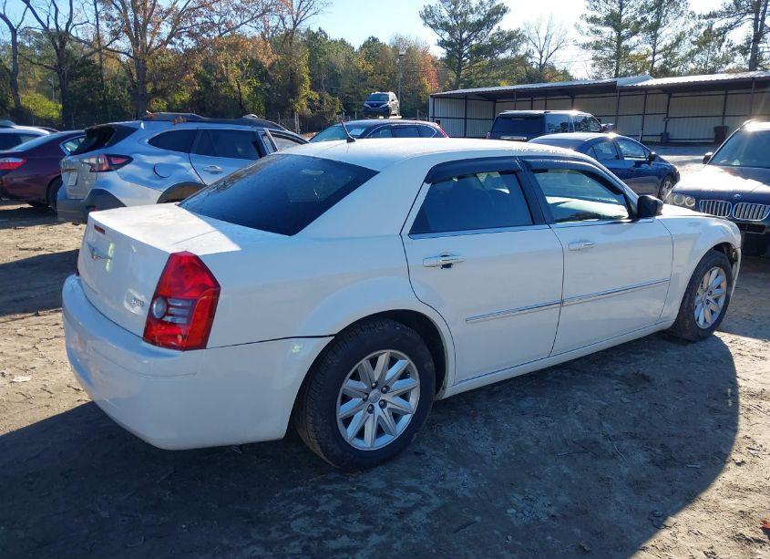 Photo 4 of 2008 Chrysler 300 LX (VIN 2C3KA43R48H244074)