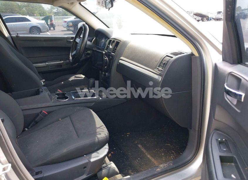 Photo 5 of 2008 Chrysler 300 LX (VIN 2C3KA43R58H269503)