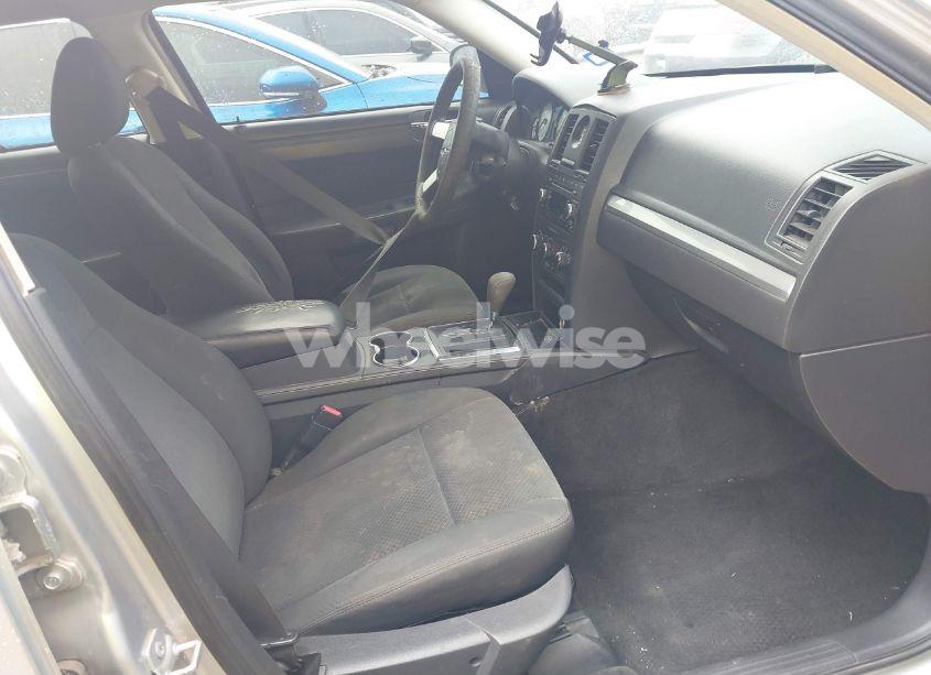 Photo 5 of 2008 Chrysler 300 LX (VIN 2C3KA43R68H146387)