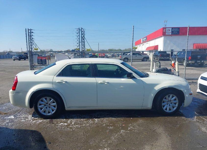 Photo 13 of 2008 Chrysler 300 LX (VIN 2C3KA43R68H192706)