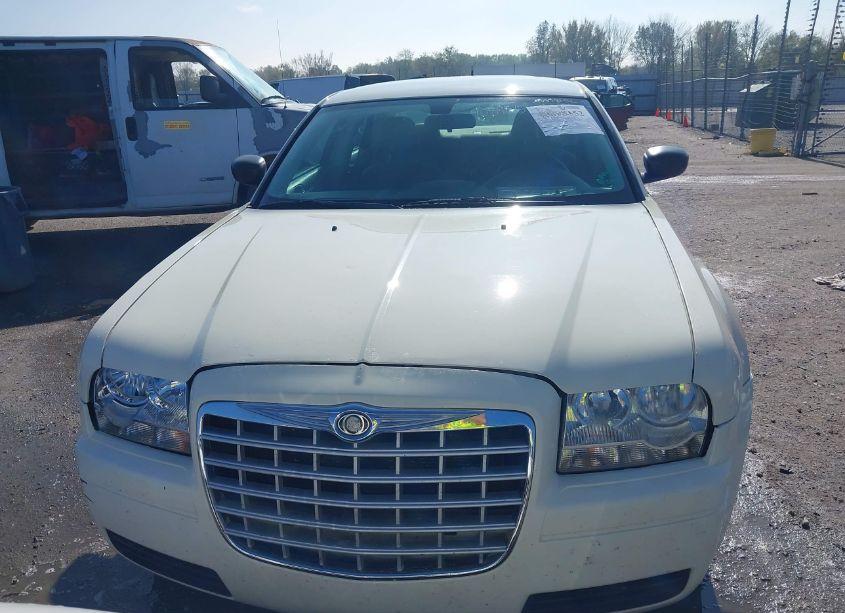 Photo 6 of 2008 Chrysler 300 LX (VIN 2C3KA43R68H192706)