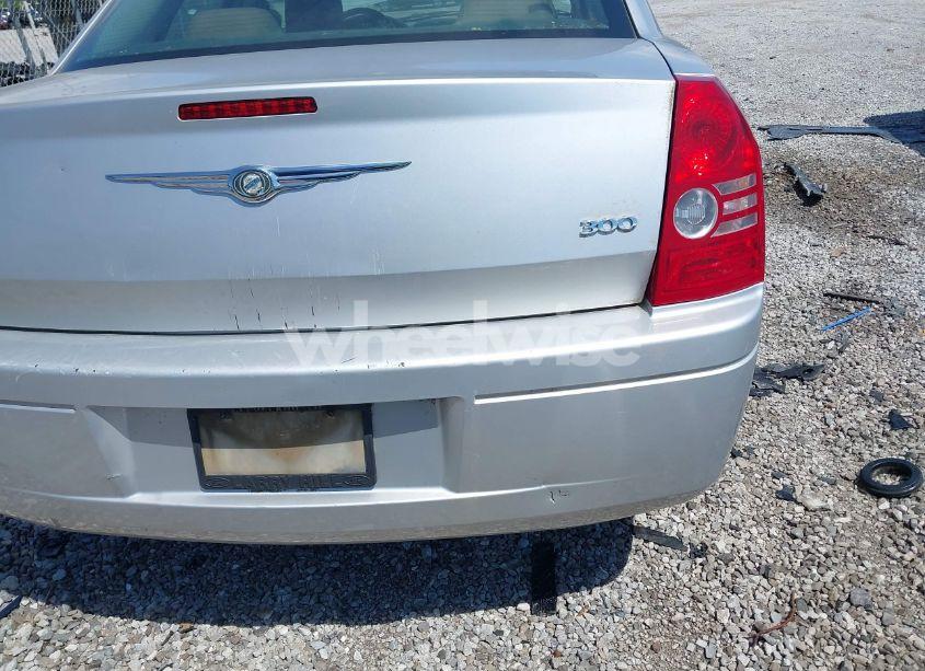 Photo 13 of 2008 Chrysler 300 LX (VIN 2C3KA43R78H250774)