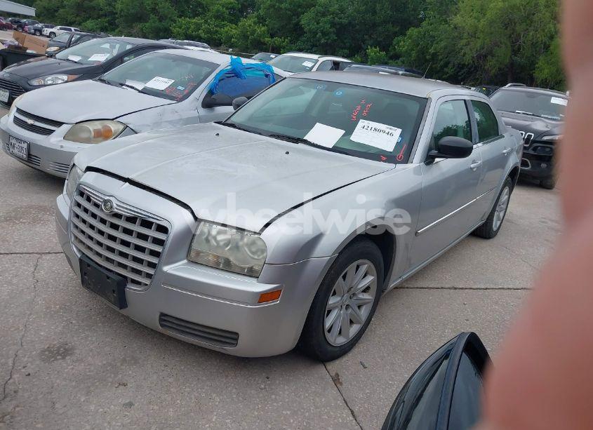 Photo 2 of 2008 Chrysler 300 LX (VIN 2C3KA43R98H109057)