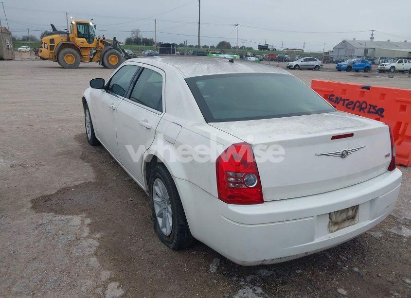 Photo 3 of 2008 Chrysler 300 LX (VIN 2C3KA43R98H291813)
