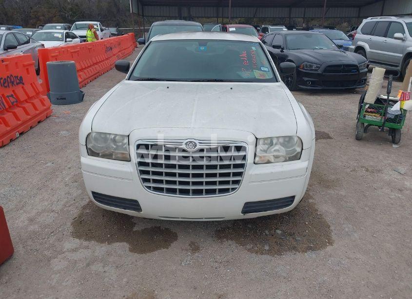 Photo 6 of 2008 Chrysler 300 LX (VIN 2C3KA43R98H291813)