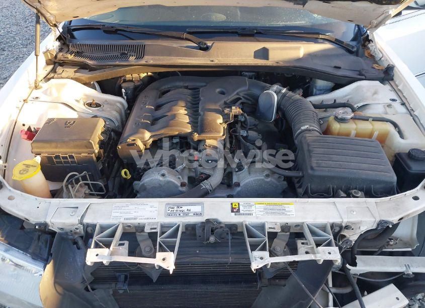 Photo 10 of 2008 Chrysler 300 TOURING (VIN 2C3KA53G28H255823)