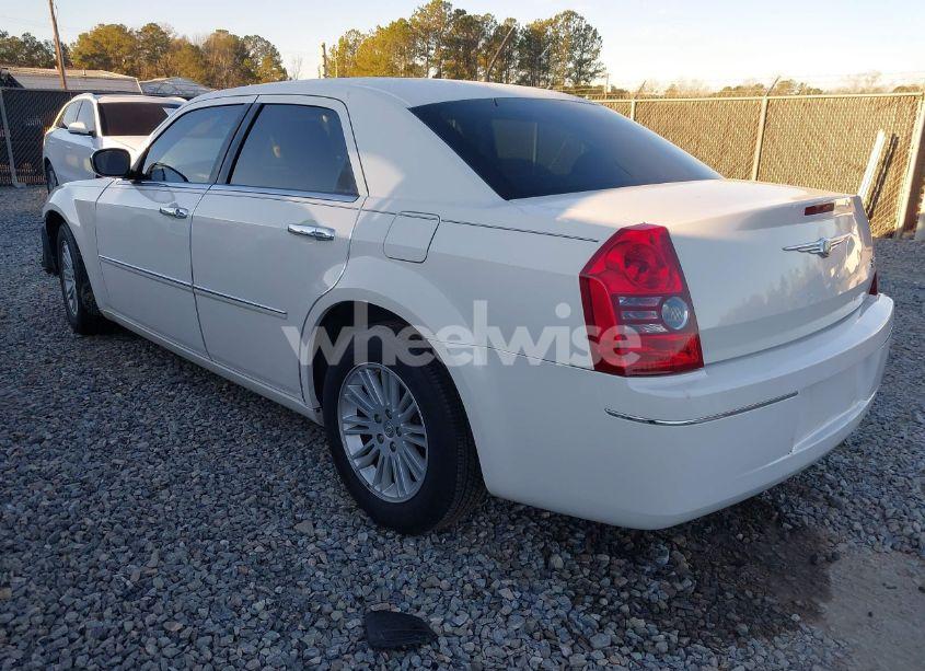 Photo 3 of 2008 Chrysler 300 TOURING (VIN 2C3KA53G28H255823)