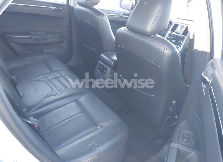 Photo 8 of 2008 Chrysler 300 TOURING (VIN 2C3KA53G28H255823)