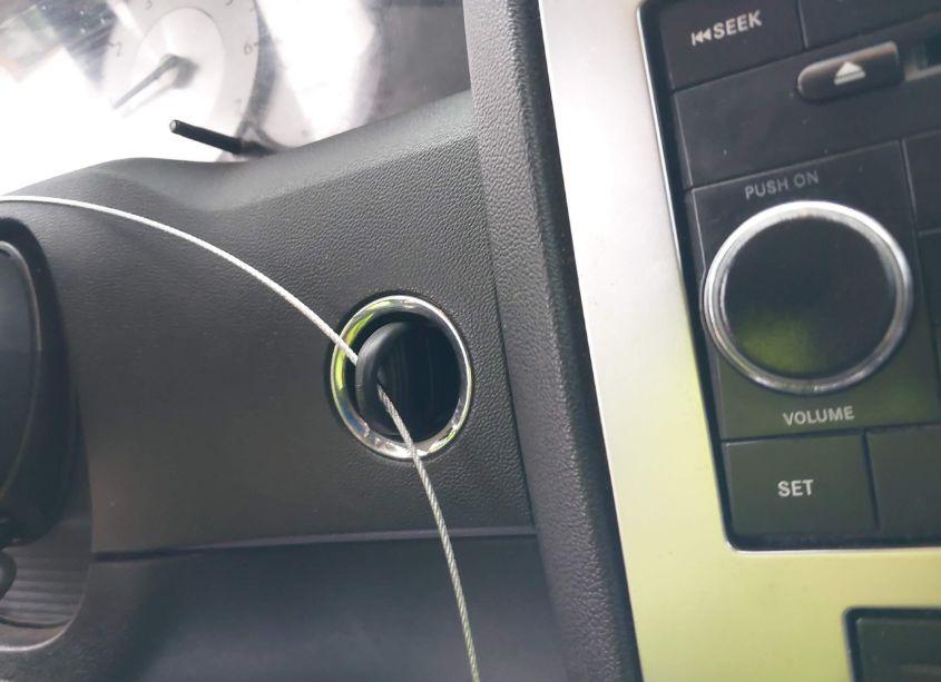 Photo 11 of 2008 Chrysler 300 TOURING (VIN 2C3KA53G78H208044)