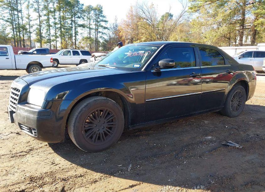 Photo 2 of 2008 Chrysler 300 TOURING (VIN 2C3KA53G78H208044)