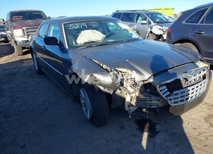 2008 Chrysler 300 TOURING (VIN 2C3KA53G98H255219) main photo