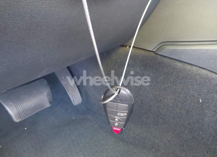 Photo 11 of 2008 Chrysler 300 TOURING (VIN 2C3KA53G98H255219)