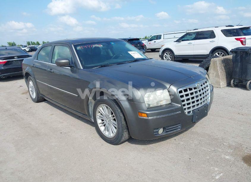 2008 Chrysler 300 TOURING (VIN 2C3KA53G98H307805) main photo